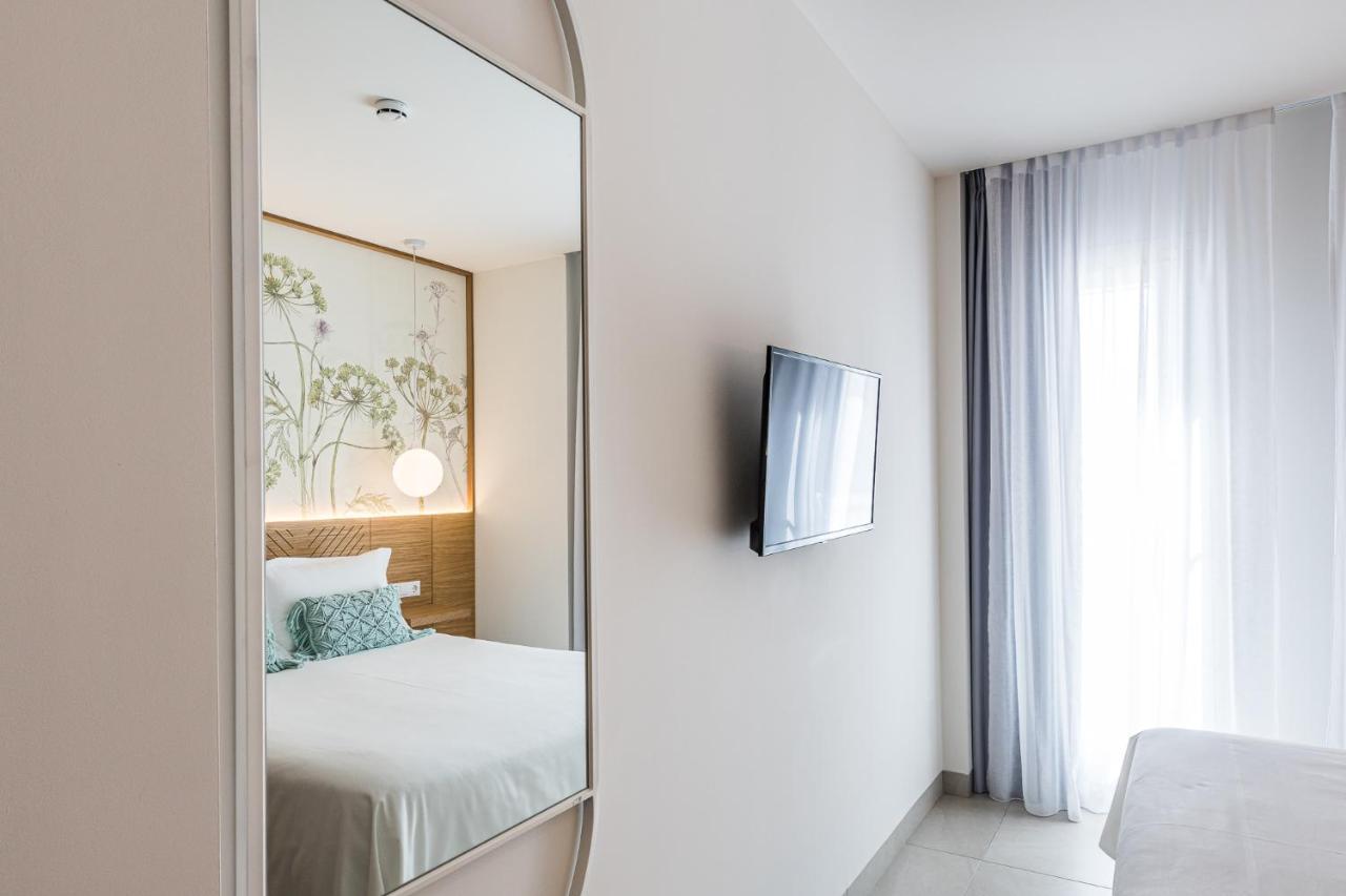 Alzocaire Hostal Boutique Conil De La Frontera Buitenkant foto